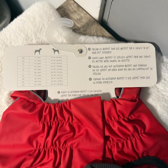 NWT GF Pet Elasto-Fit Reversible Red With Plaid Dog Rain Jacket Coat Sz XL - Picture 4 of 5